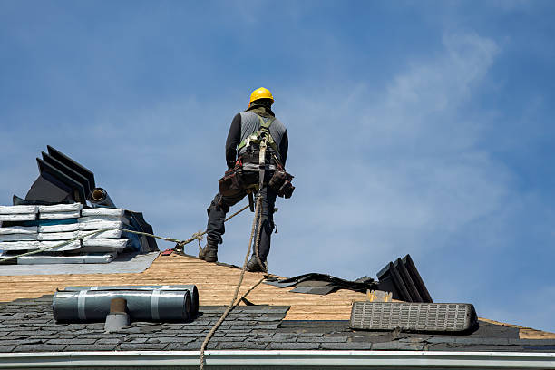 Professional Roofing technician working in Akron, IN